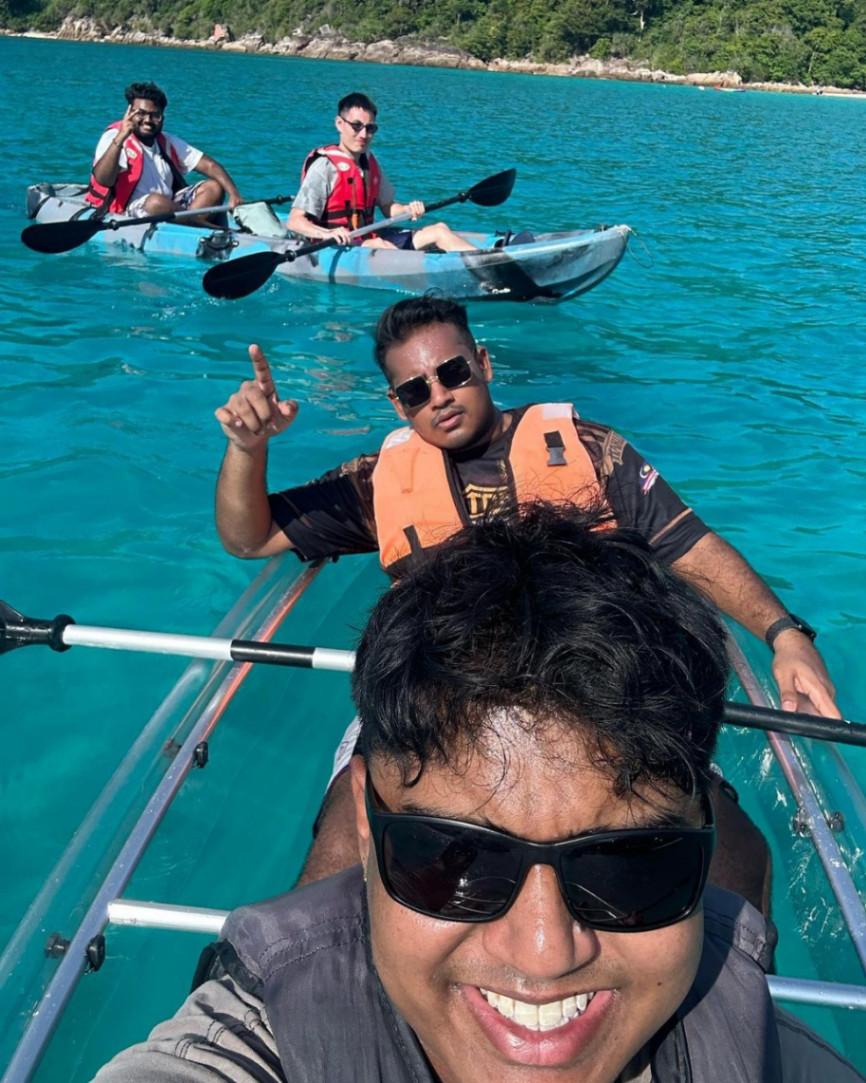 9 Islands for Corporate Retreats: Redang Island Kayak