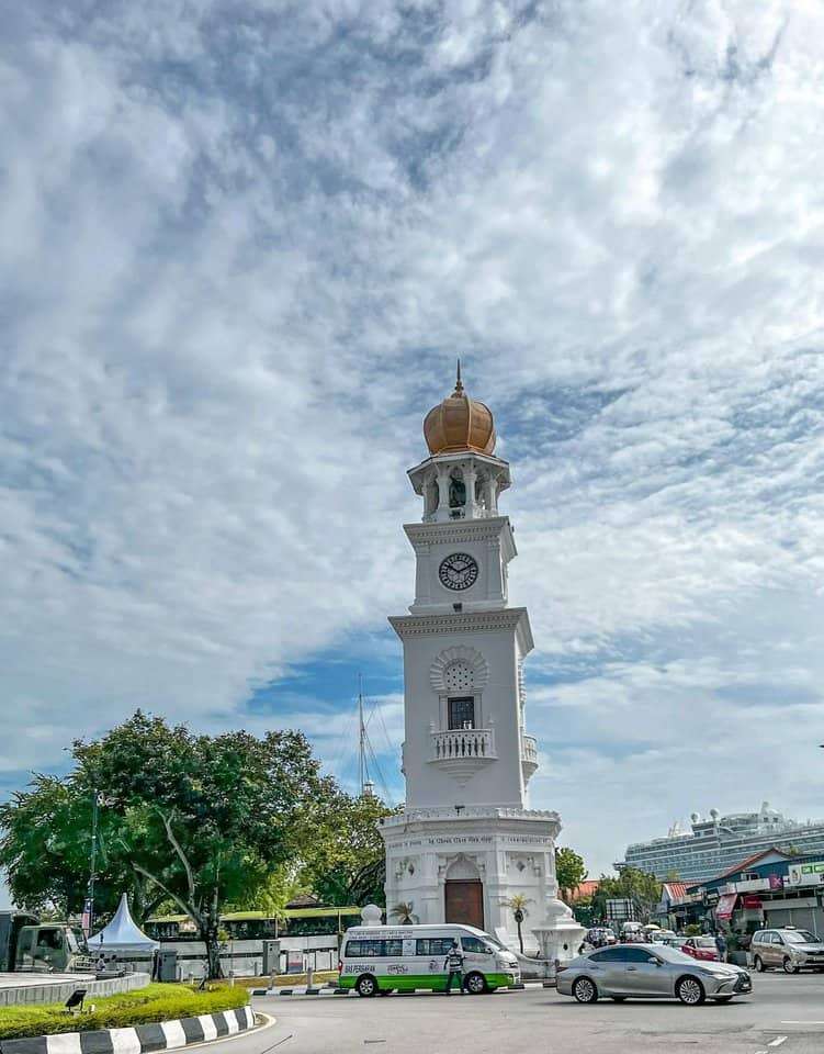 What you can do on Genting Dream Cruise? (Queen Victoria Memorial Clock Tower)