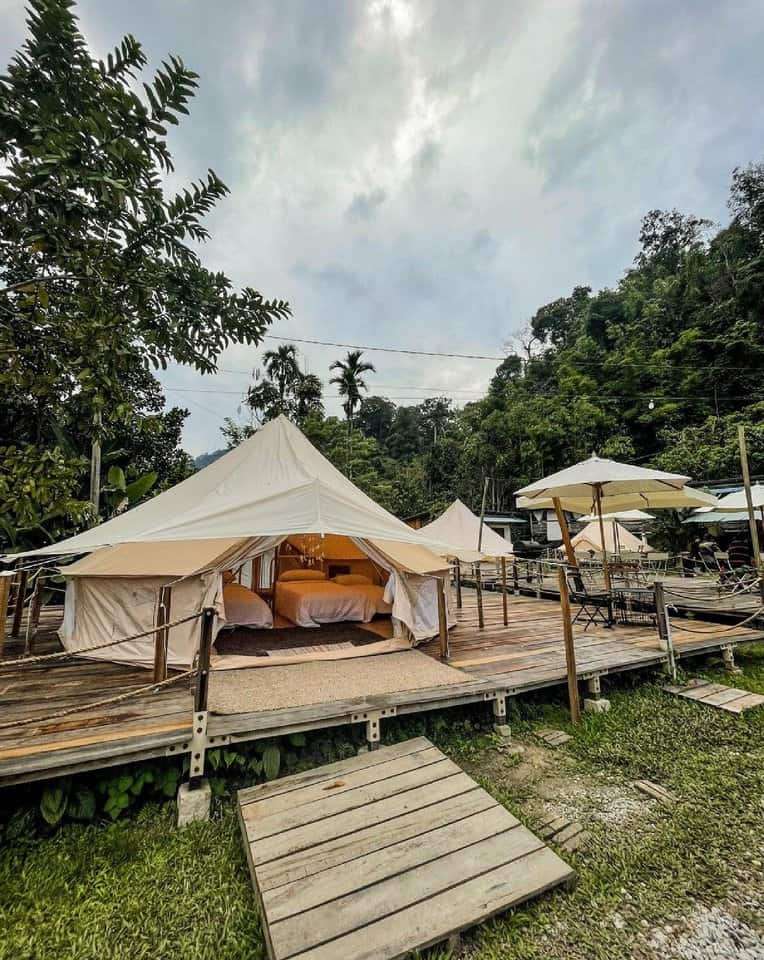 (Glamour +Camping) 7 Super Nice Spots for Luxury Glamping in Malaysia for a Weekend Vacation: Canopy Villa Glamping Park