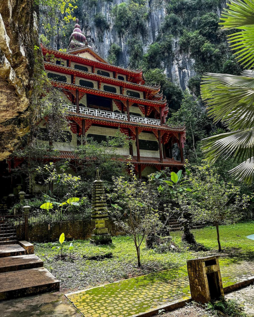 (Ipoh) The Best 2 Days 1 Night Team Building Itinerary for Nature Lovers: Sam Poh Tong Temple