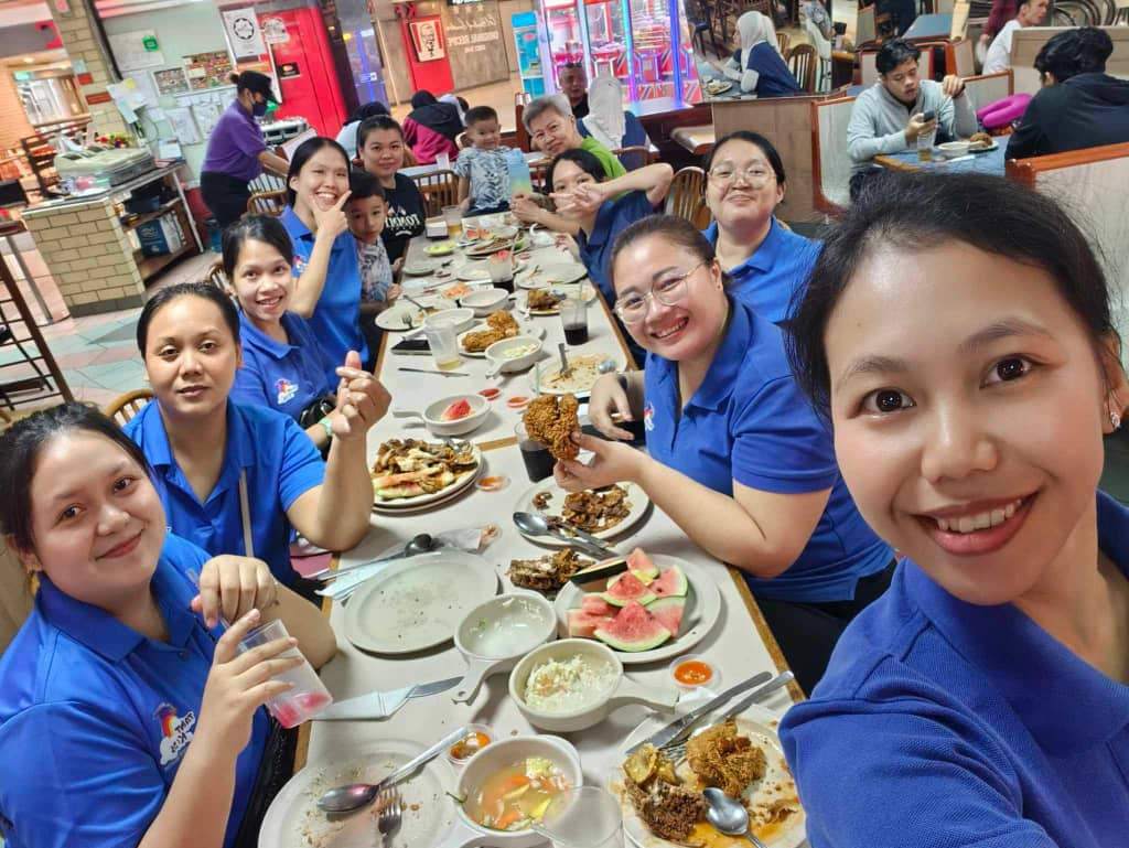(Sarawak Escape) 4 Days 3 Nights Itinerary: Team Bonding - Hartz Chicken Buffet