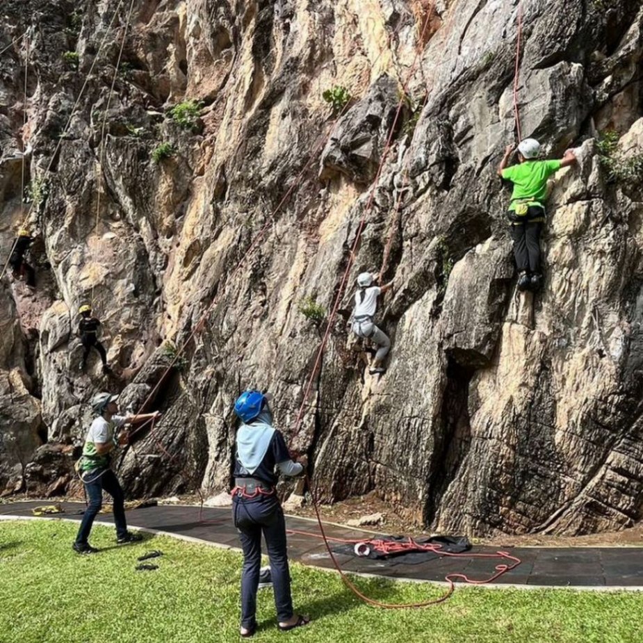 Team Building Activities From All Malaysian States: Gua Damai Extreme Park