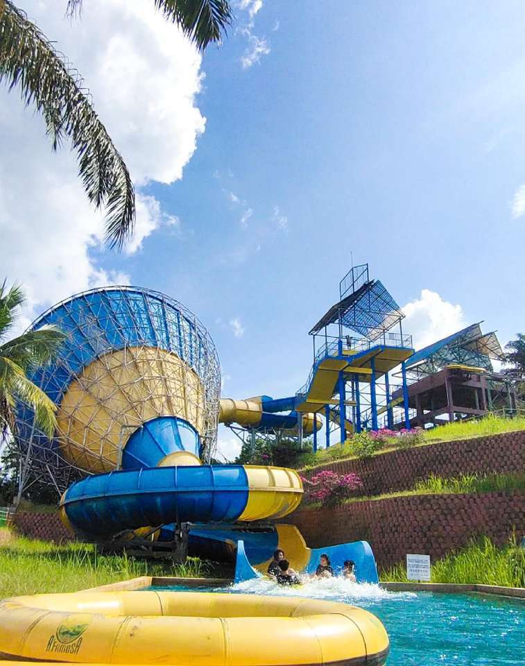(Under RM50) 6 Most Popular Water Parks in Malaysia That Are Budget-Friendly: A'Famosa Water Theme Park