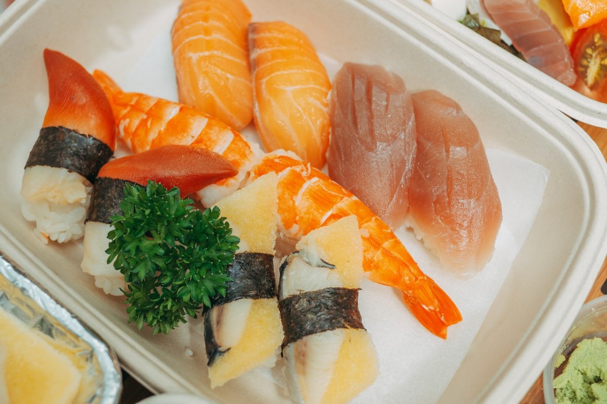 Sustainability in Corporate Retreats: 7 Eco-Friendly Ideas - Sushi in Tupperware