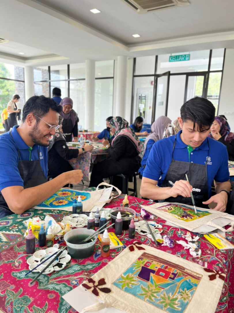 (Klang Valley) 11 Non-Tiring Activities for a Connected Ramadan With the Team: myBatik